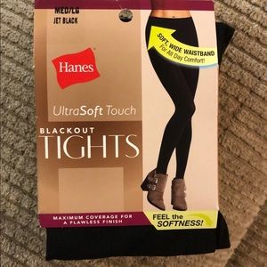 Hanes blackout tights